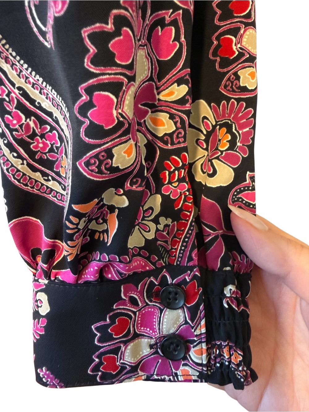 Chico’s Floral Notch Neck Tunic - Picture 8 of 10